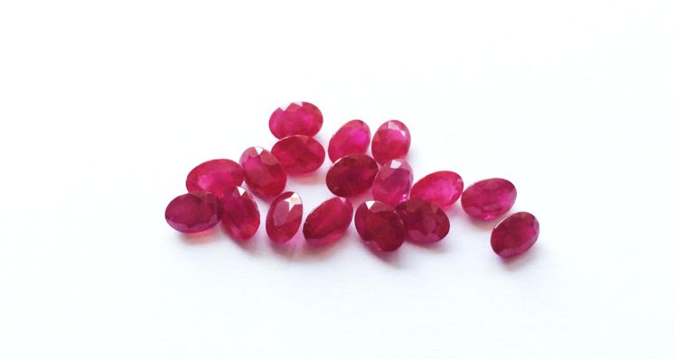 Gem Central Exploring Ruby Treatments with Julia Griffith FGA DGA EG