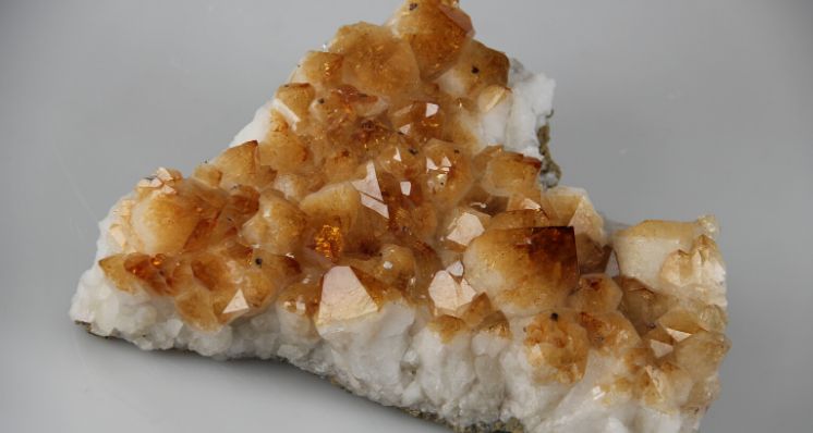Birthstone Guide: Citrine for Those Born in November