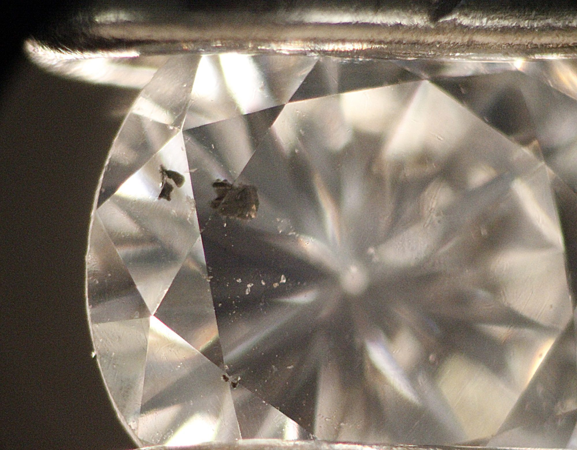 Gemmology Insights: Once in a Lifetime Inclusions for Gemmologists - Inclusions,gemstones - inclusion P stone©GemA HM