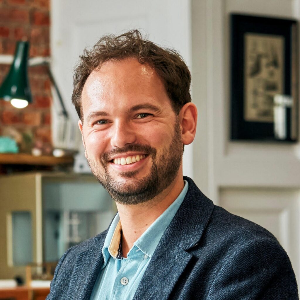 Governance - Governance - Alistair McCallum